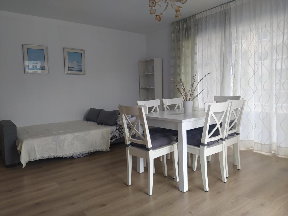 Apartamentos Ch 萨洛 外观 照片
