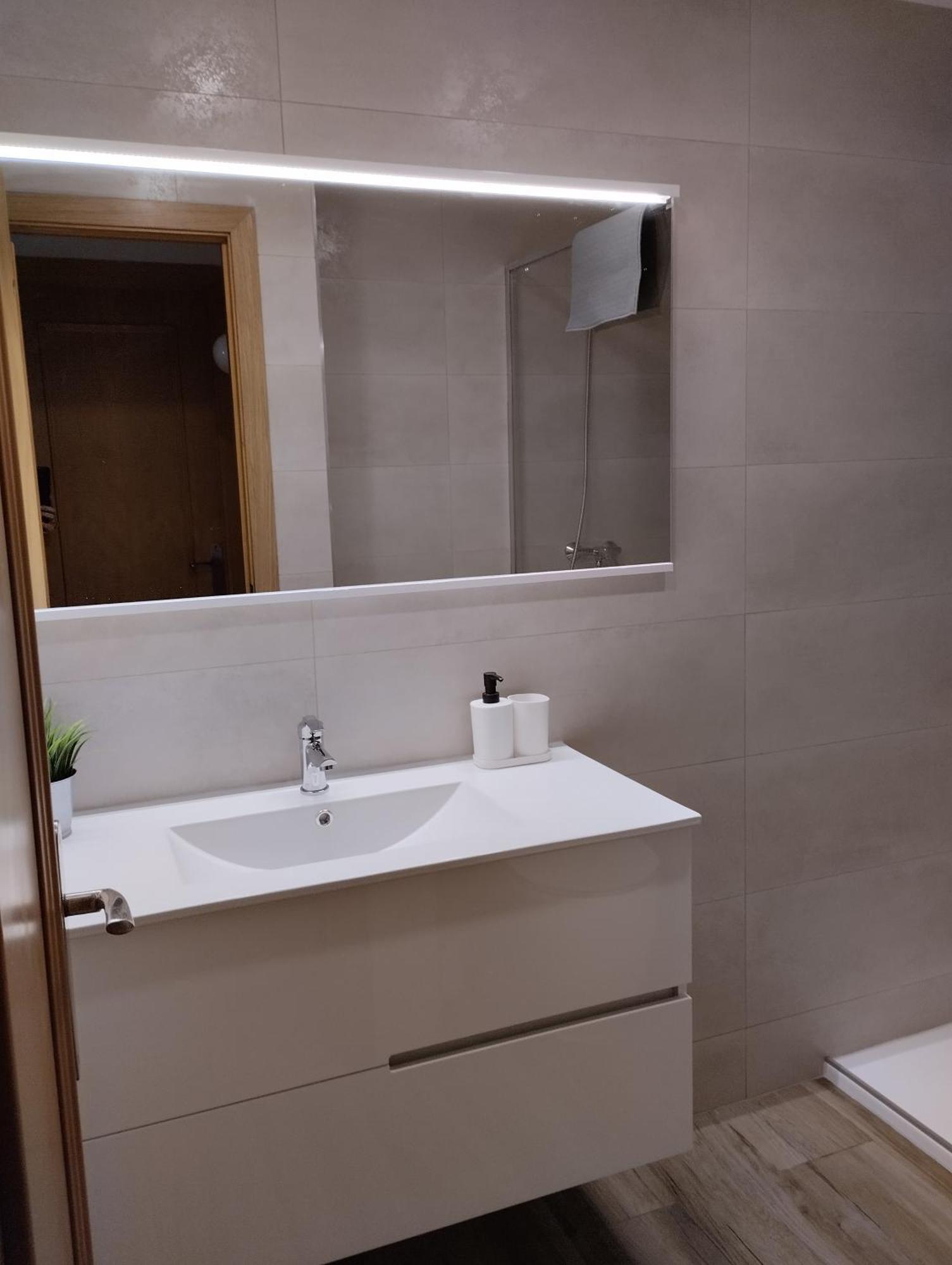 Apartamentos Ch 萨洛 外观 照片